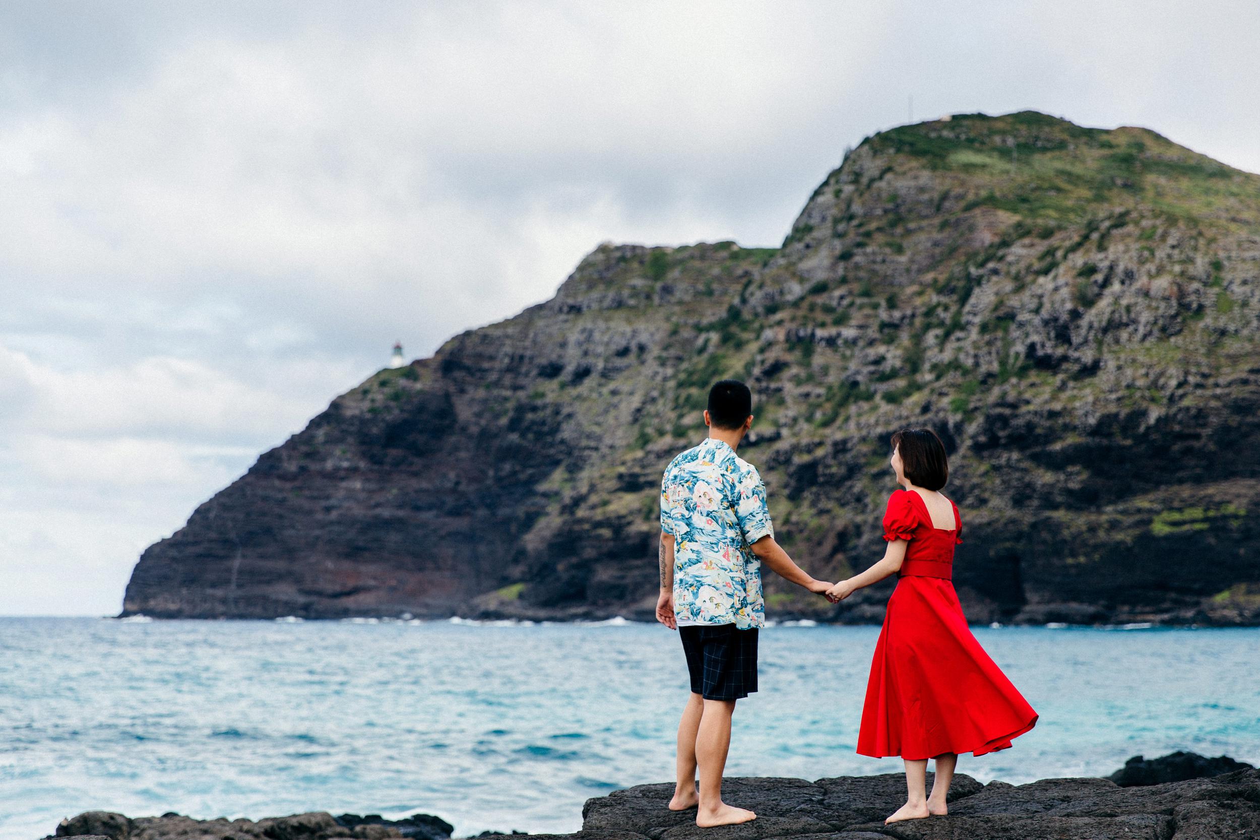  Proposal at Makapuu - Honolulu Hawaii Destination Wedding Photographer 