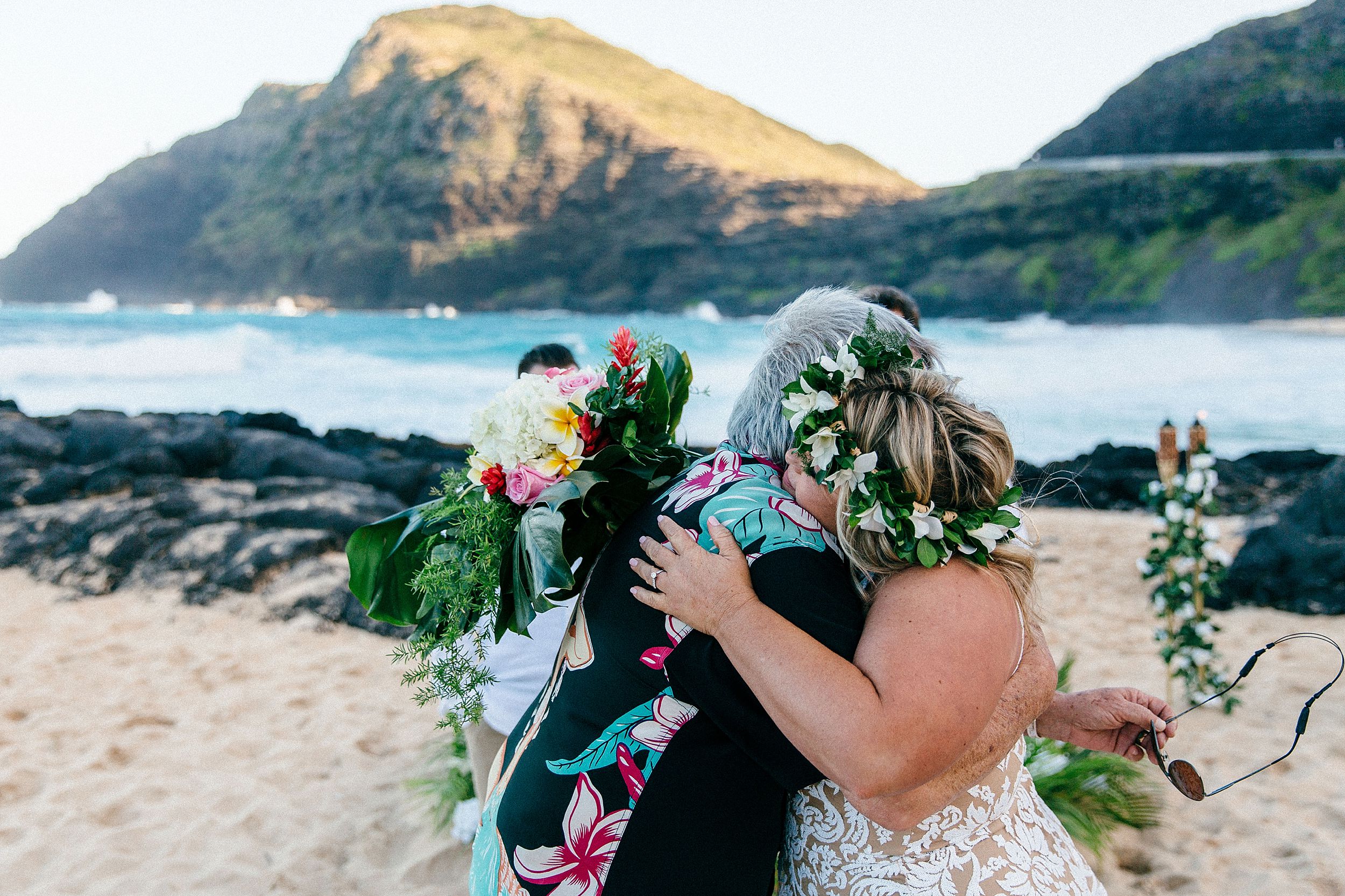 Emotional elopement vows in Honolulu, Hawaii