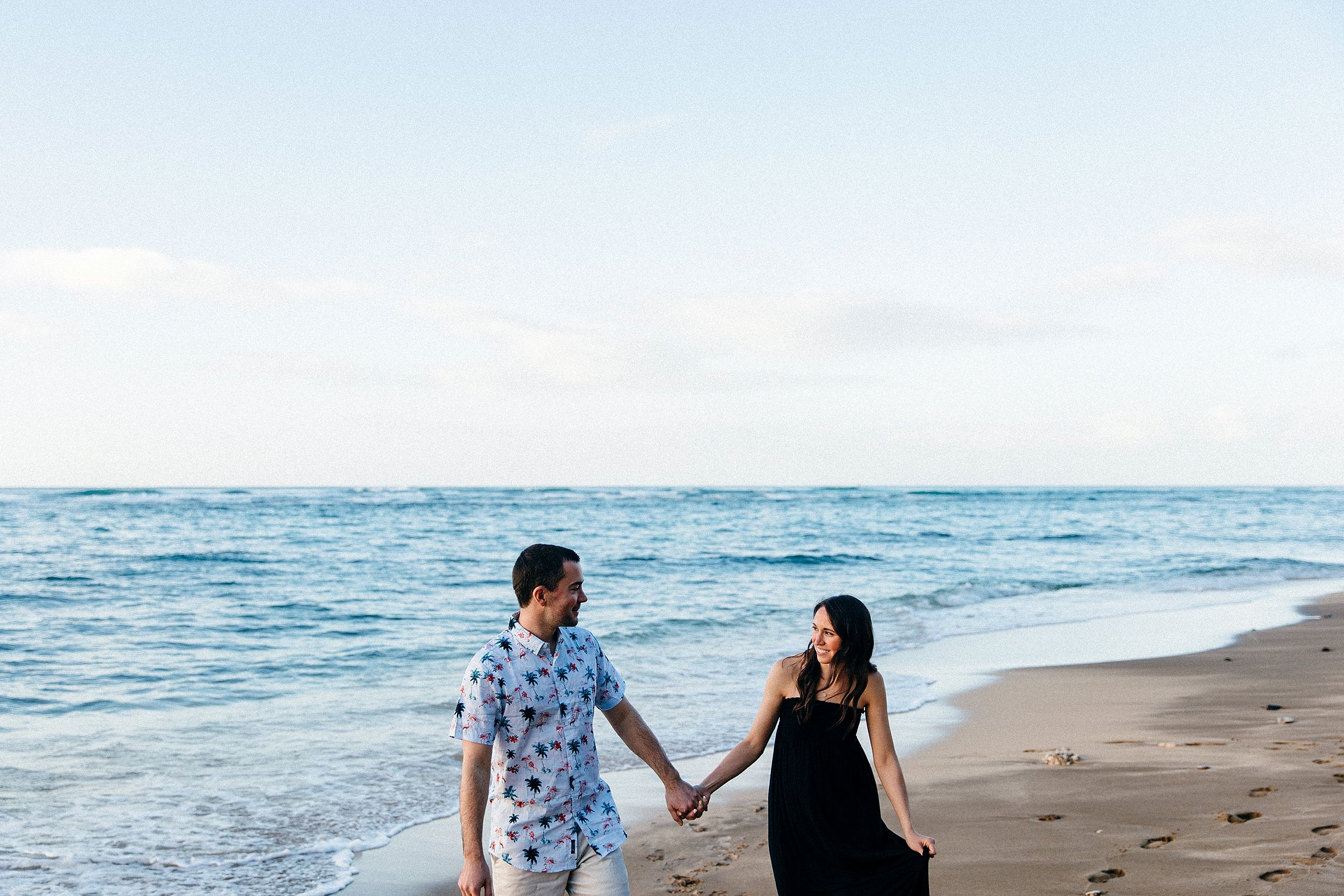 Honeymoon beach portraits in Hawaii