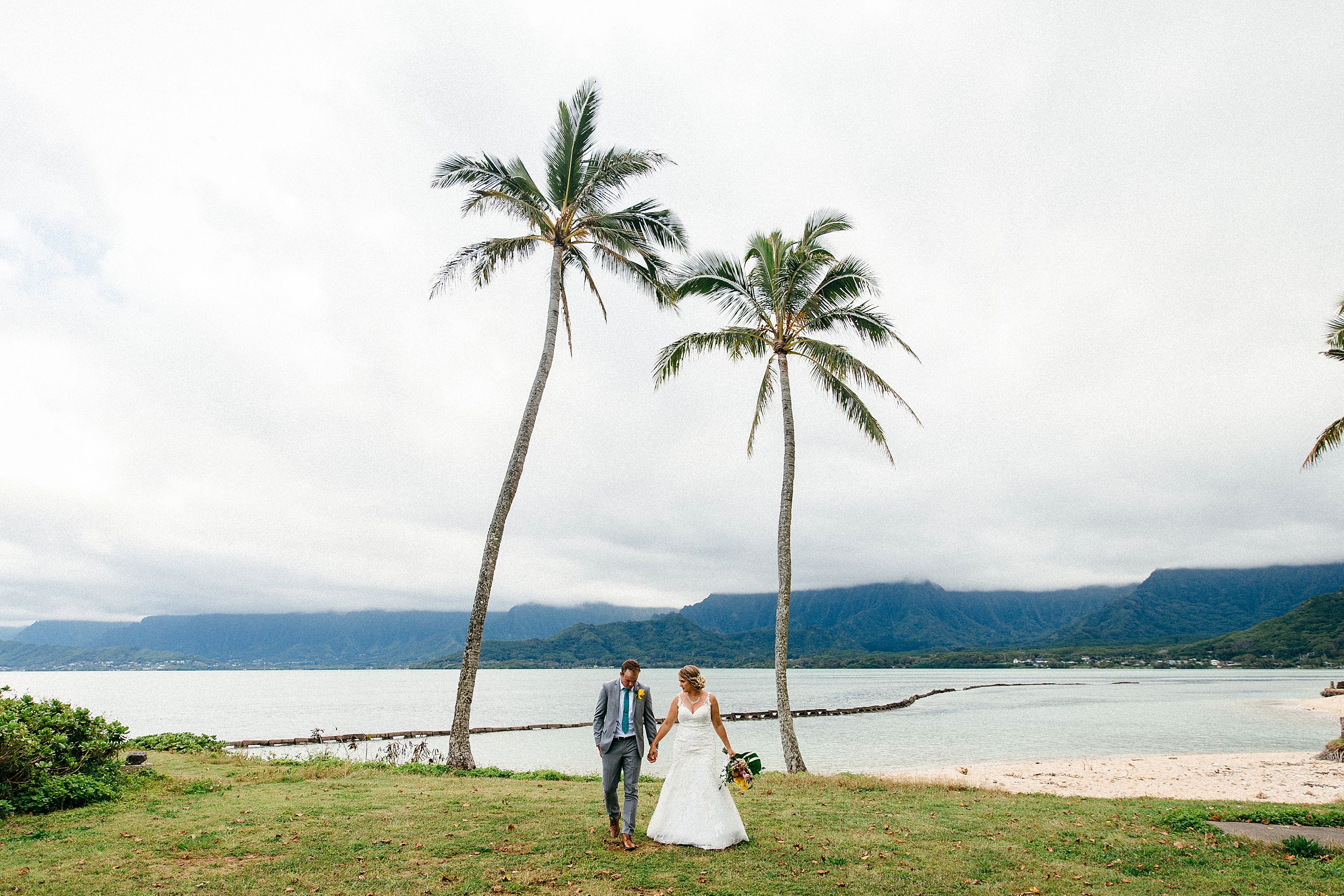  Dani & Mat Elope to Kualoa Ranch's Molii Gardens on Oahu's North Shore 