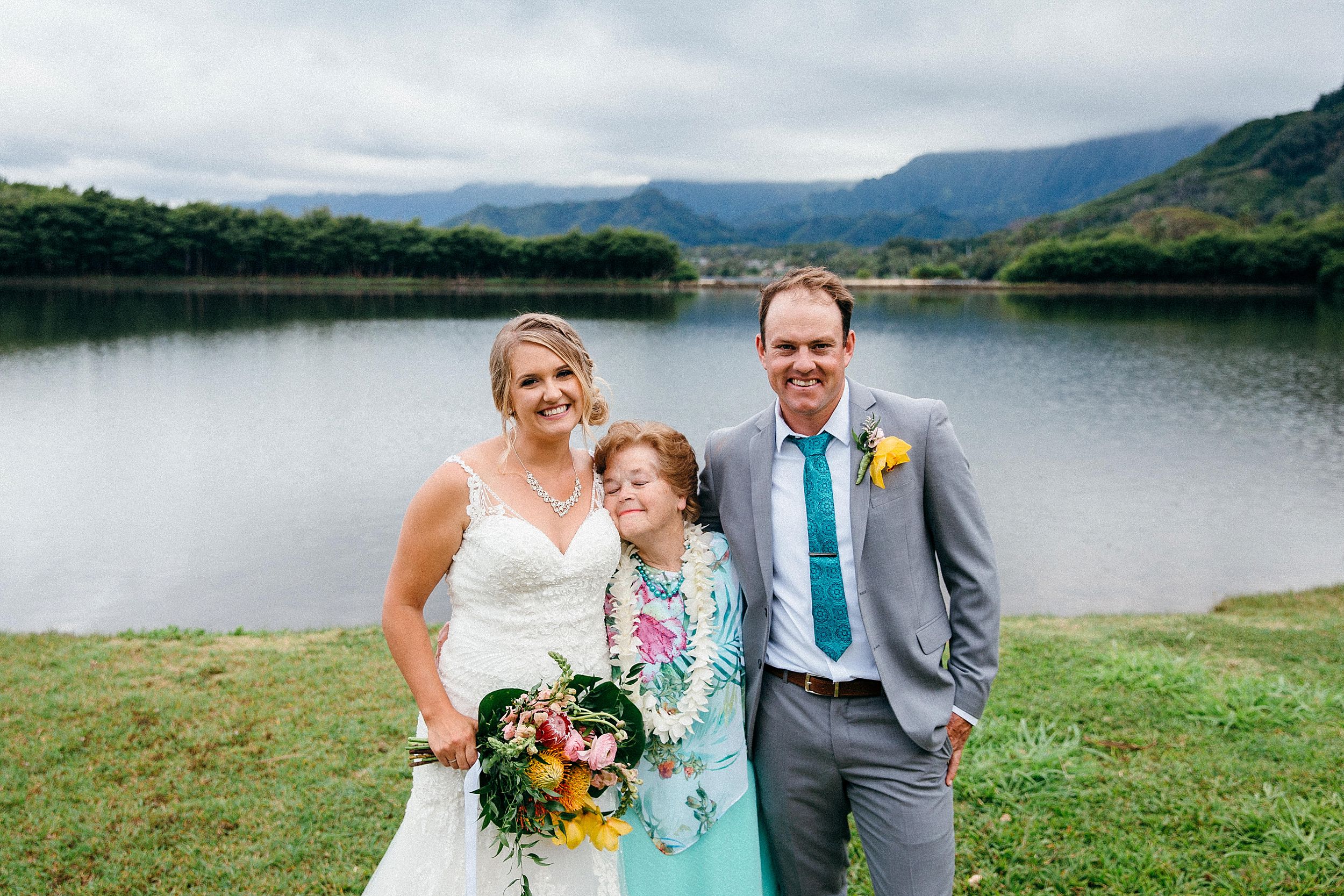  Dani & Mat Elope to Kualoa Ranch's Molii Gardens on Oahu's North Shore 