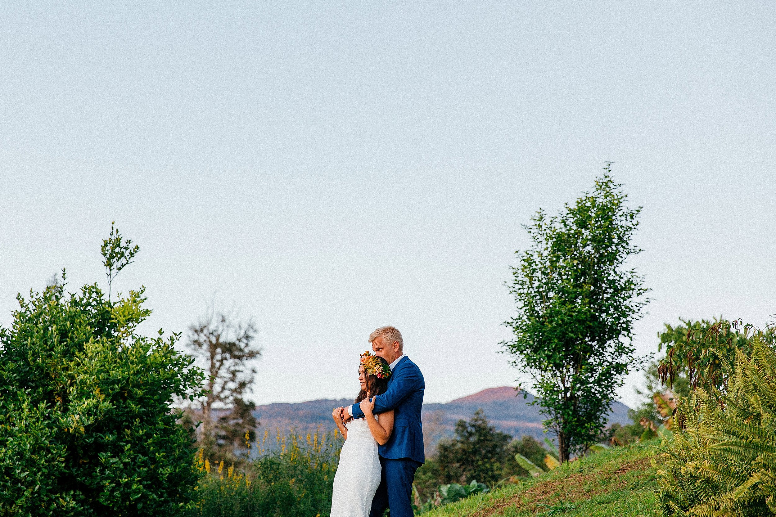 oceanfront-wedding-at-sunshower-farms-in-kona-hawaii_0064.jpg