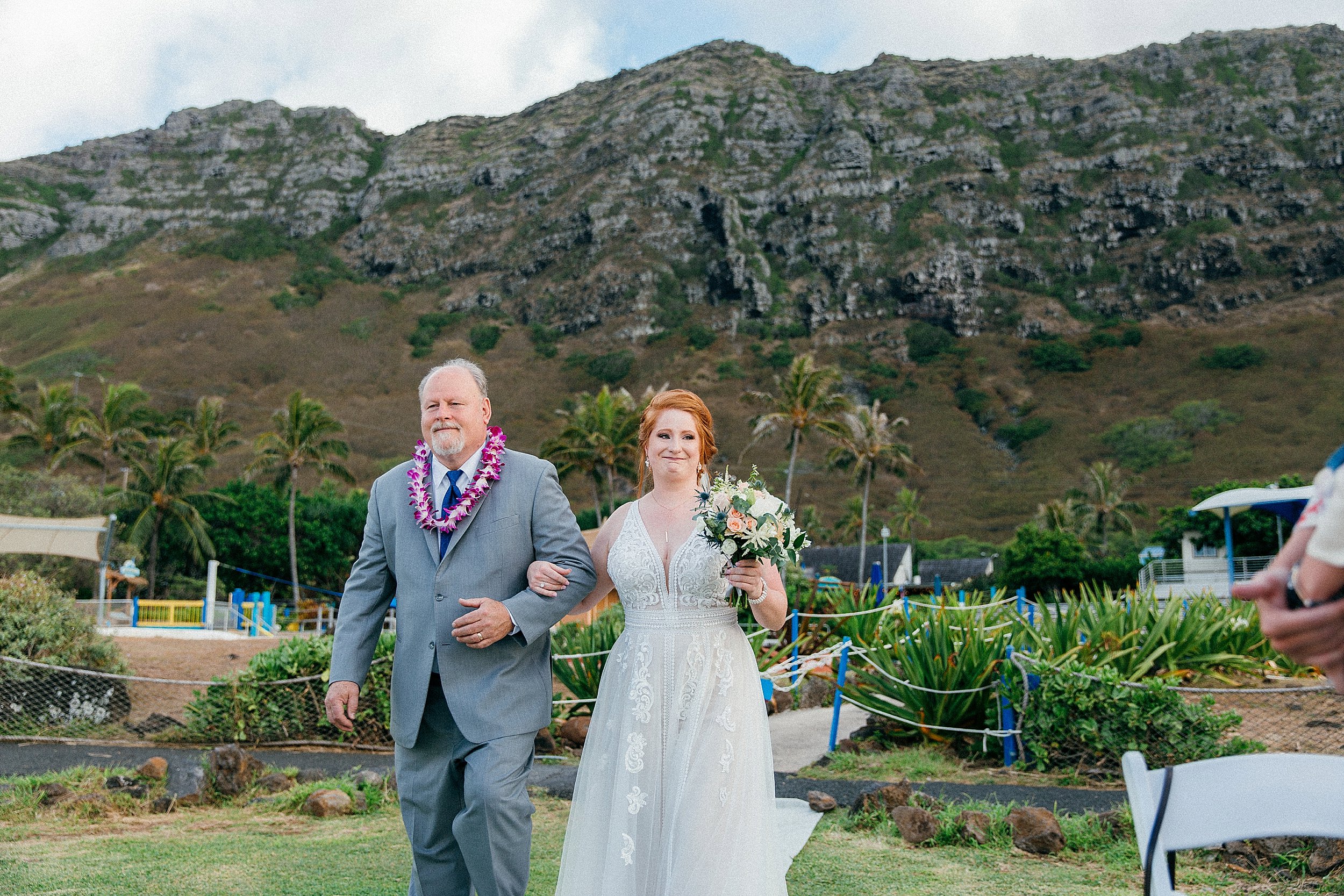  Hawaii Wedding at Sea Life Park and Makapuu Lookout 