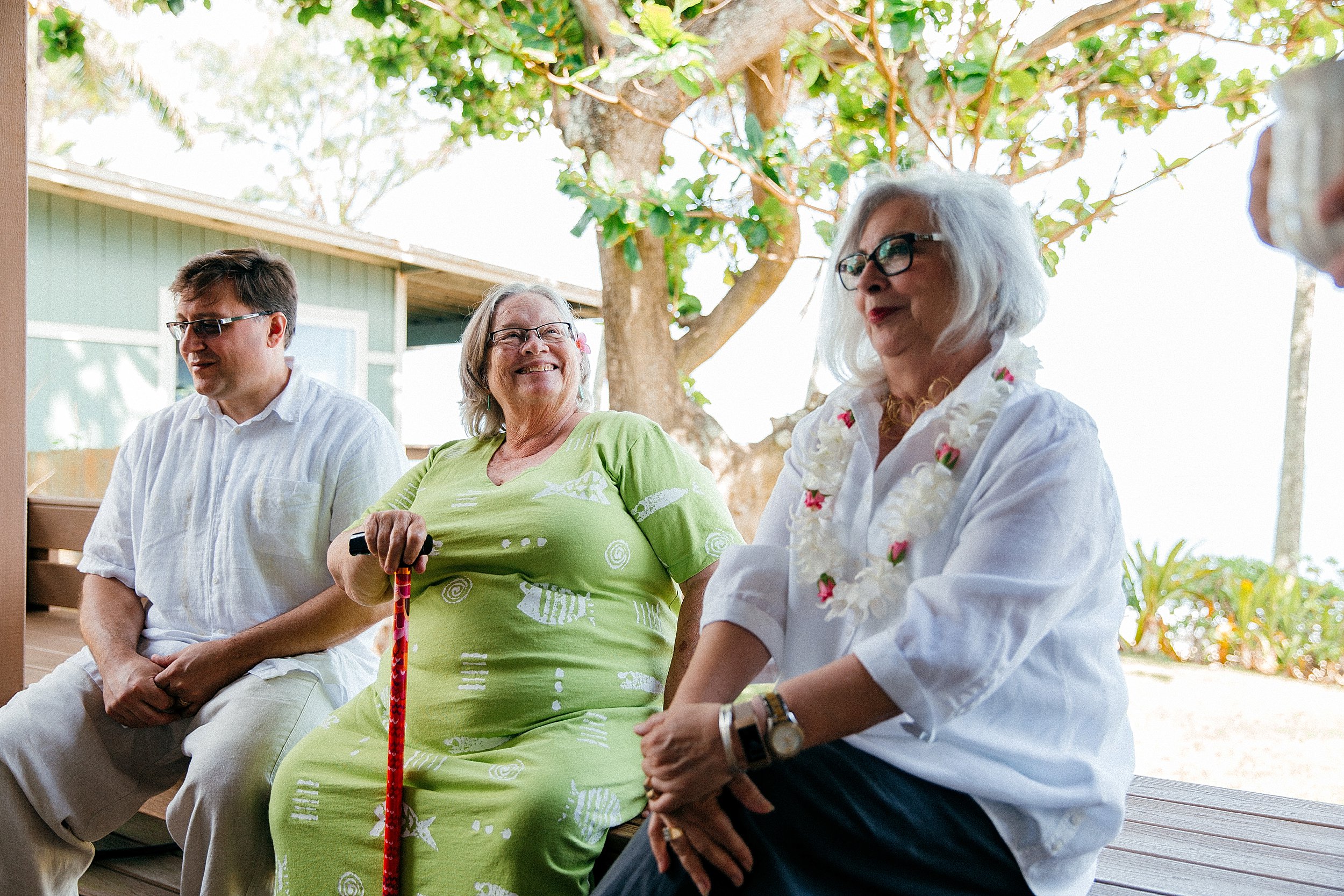  Backyard Hawaii Family Photos and 20th Vow Renewal 