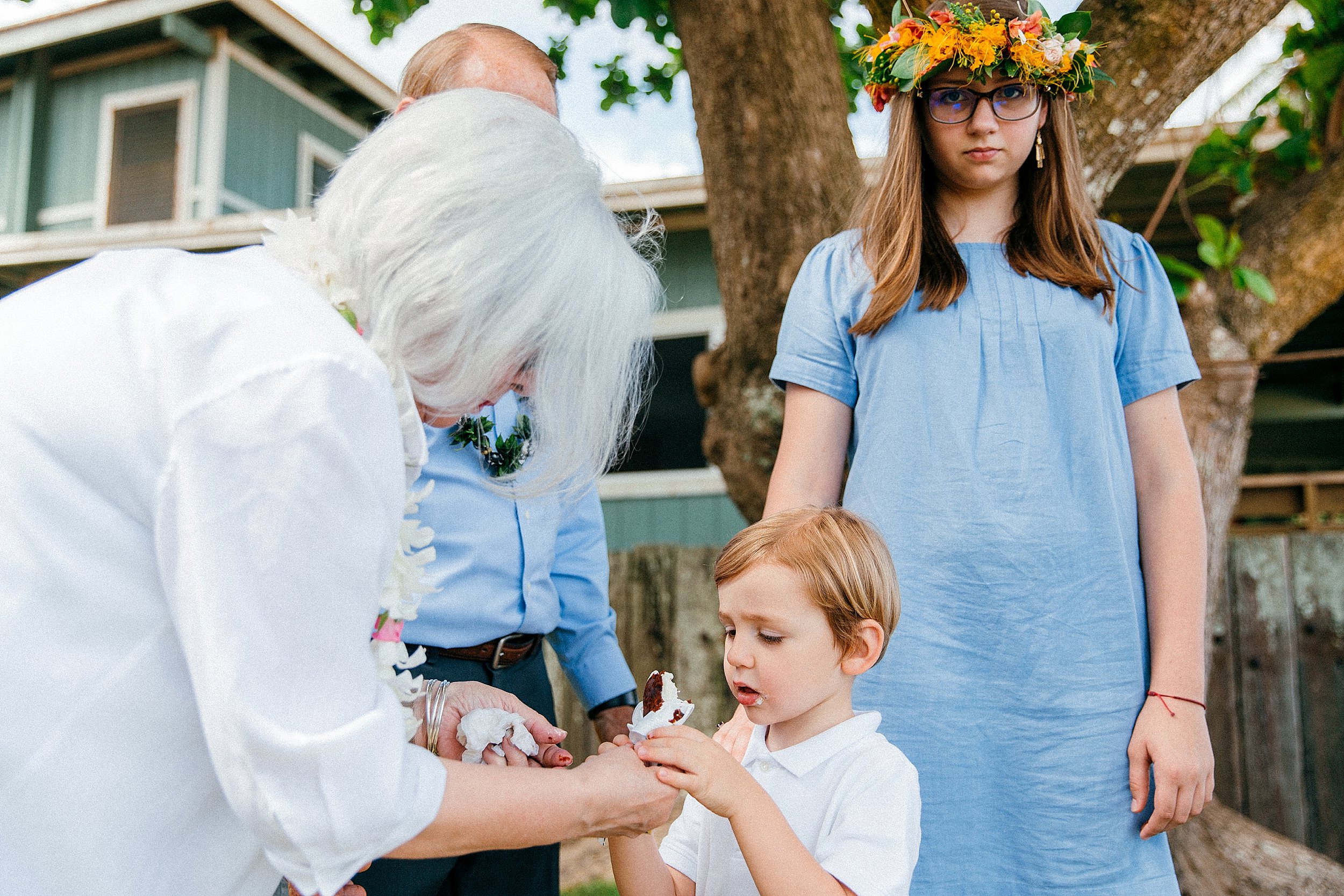  Backyard Hawaii Family Photos and 20th Vow Renewal 