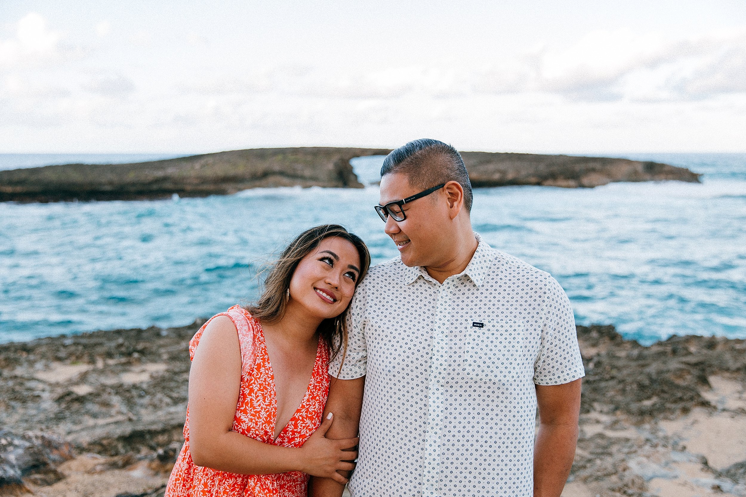 laie-point-cliffside-engagement-session-oahu-hawaii_0002.jpg
